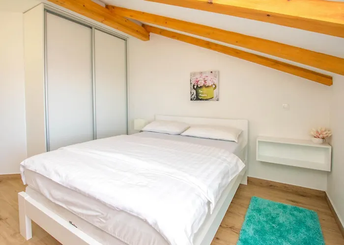 House Verdi Tatil Evi Tkon
