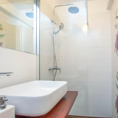 Ferienhaus House Verdi Tkon