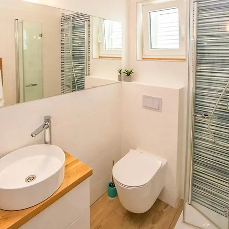 Ferienhaus House Verdi Tkon