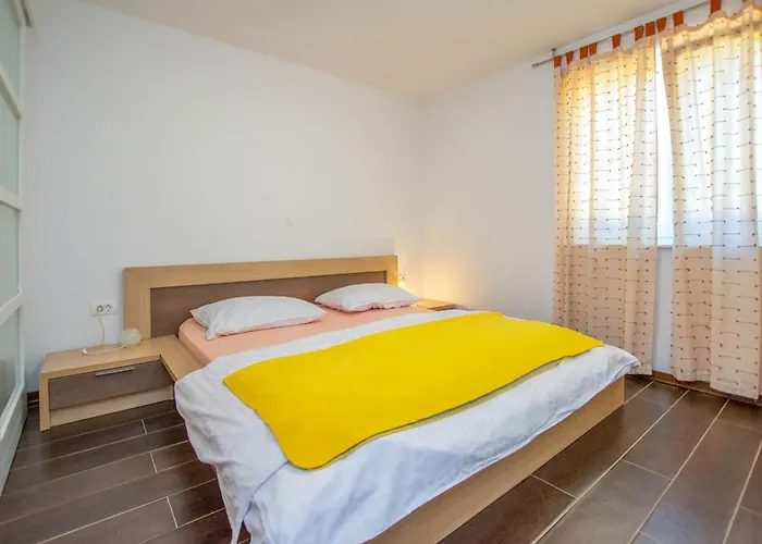 House Verdi Tkon